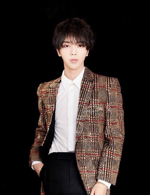 杭州歌手爆料视频最新消息,揭秘娱乐圈不为人知的一面  第3张