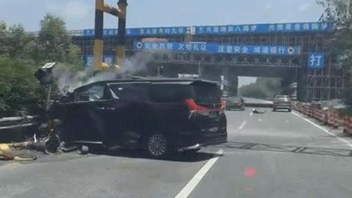 德阳车祸爆料新闻最新消息,悲剧现场细节披露，调查结果即将公布  第3张